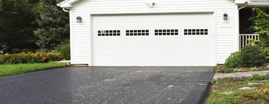 Is Driveway Paving the Same as Sealcoating?